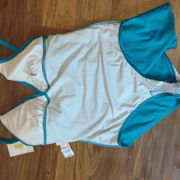 Michael Kors NWT one piece skirted swimsuit - Picture 7 of 8